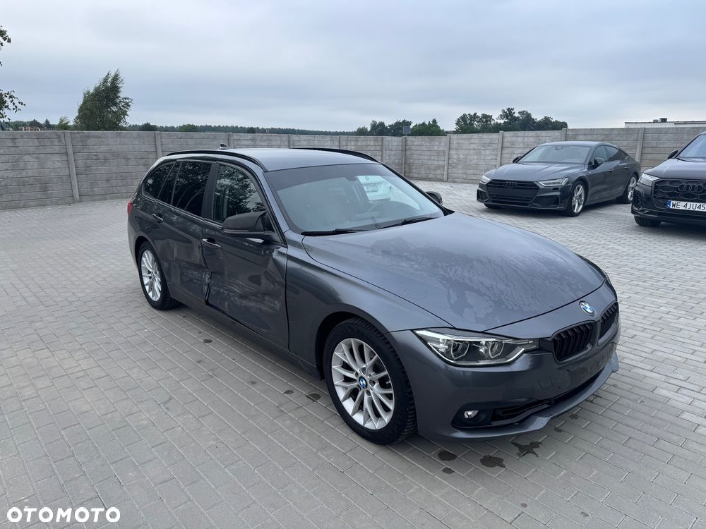 BMW Seria 3 318i - 7
