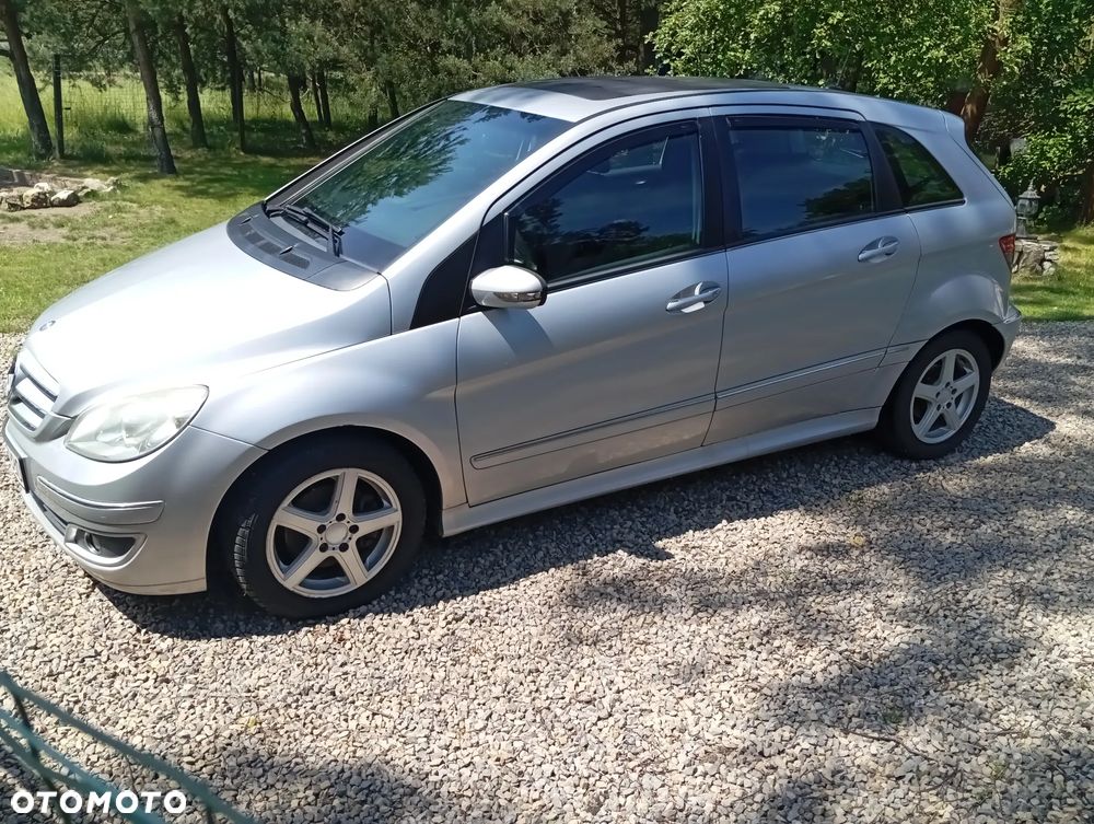 Mercedes-Benz Klasa B 180 CDI DPF - 2