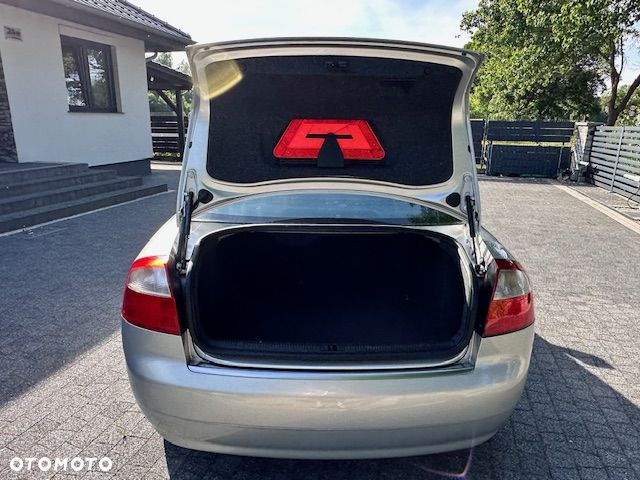 Audi A4 Limousine - 7