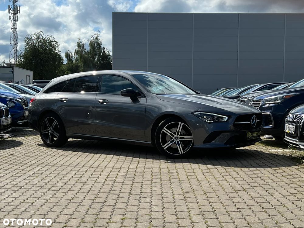 Mercedes-Benz CLA - 2