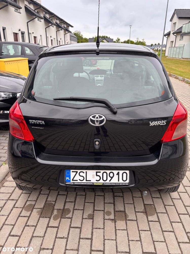 Toyota Yaris - 5