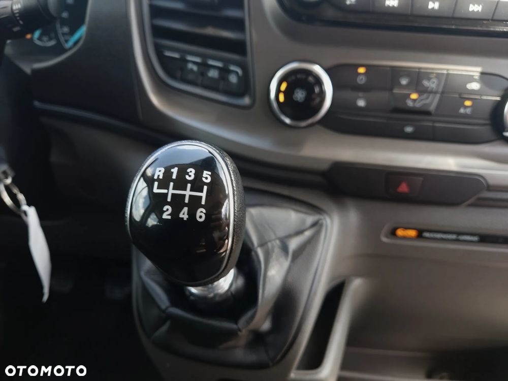 Ford Transit - 10