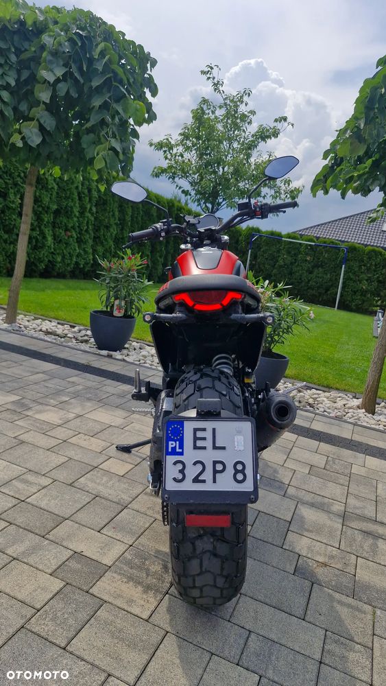 Ducati Scrambler - 4