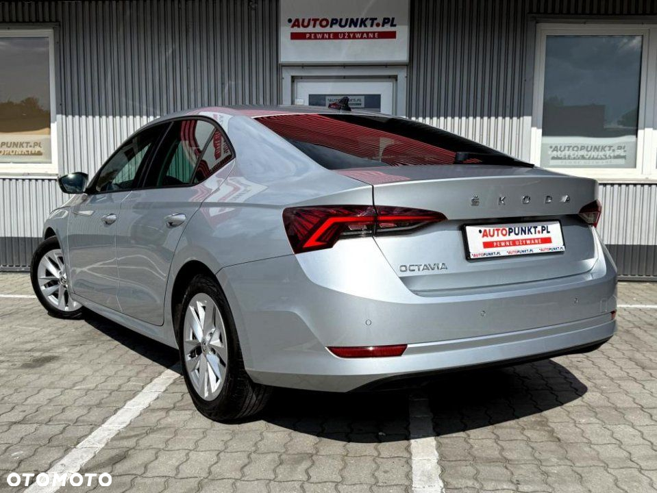 Skoda Octavia - 3