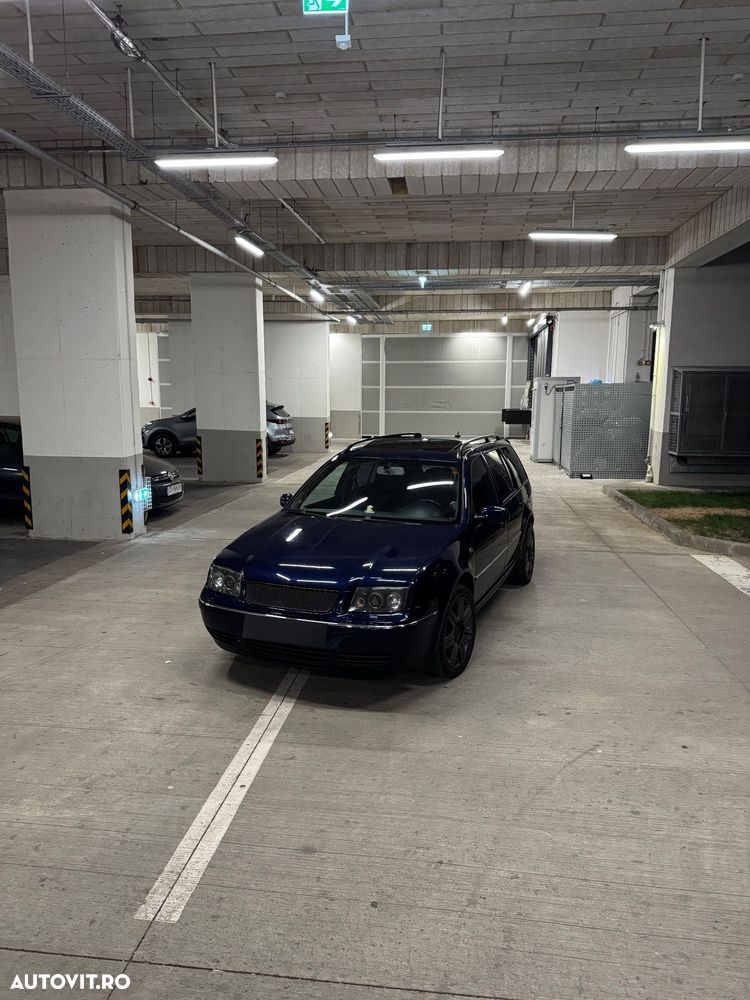 VOLKSWAGEN Bora
