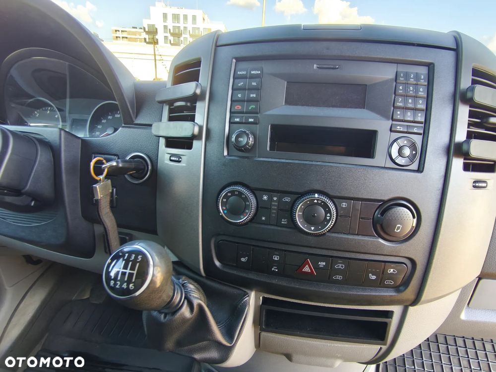Volkswagen Crafter - 7