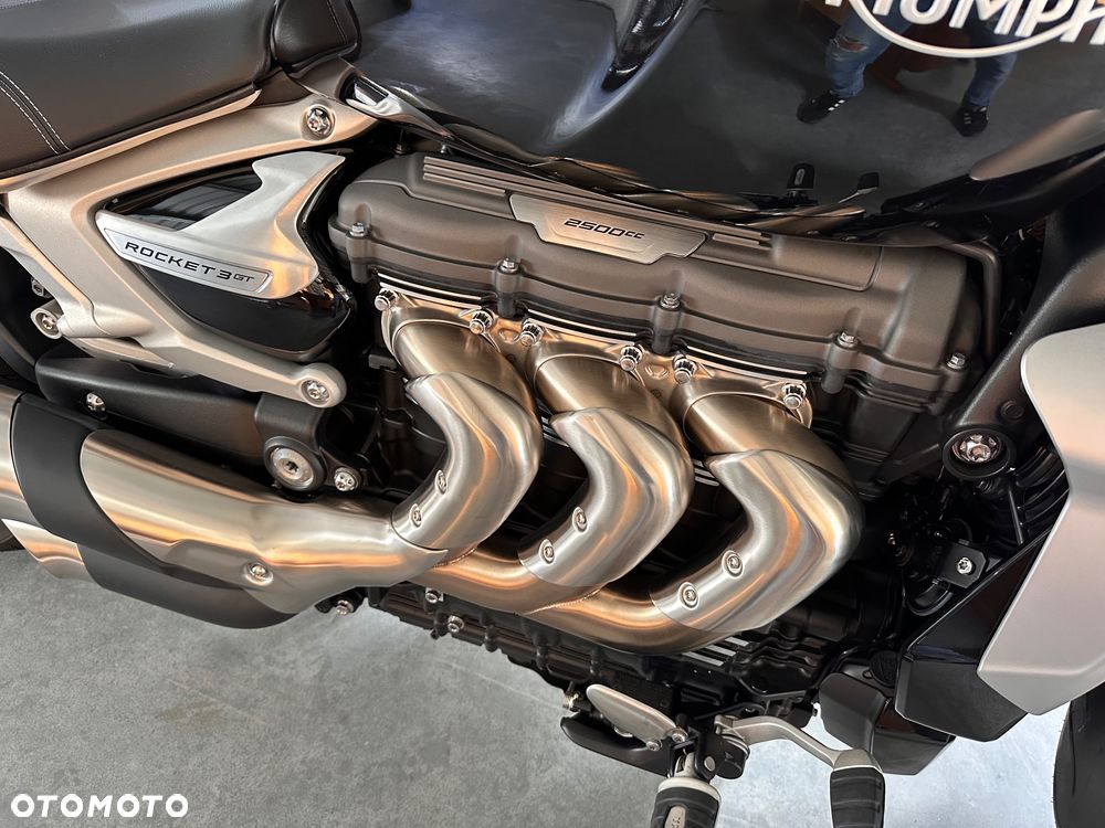 Triumph Rocket - 3