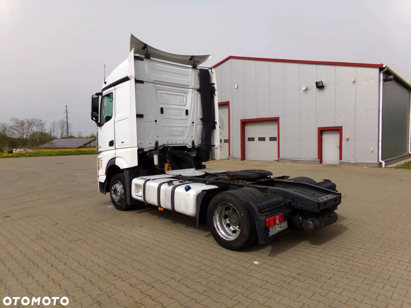 Mercedes-Benz Actros - 4