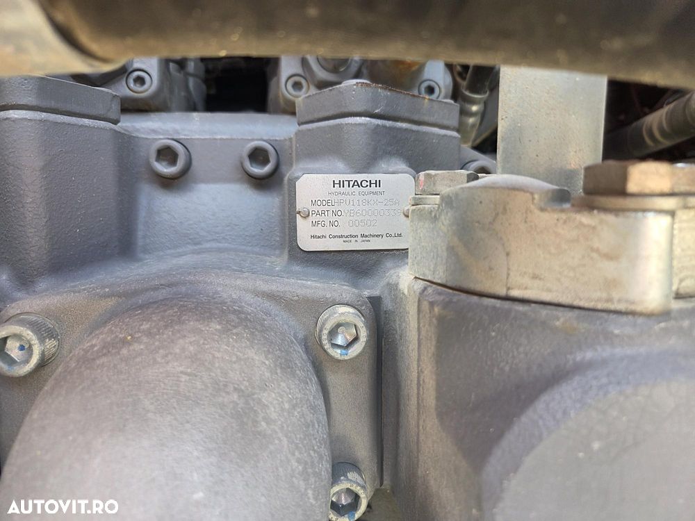 Hitachi ZX250LCN-6, 2019, 5.737h, CUPLA RAPIDA, cupa 1,55mc, inst picon, inst rotire, camera spate si laterale, latime 2,99m, ad sapare 7m, 3 pompe hidr HITACHI, consum 11,8l/h, lant 80% ok, ridica 16t, posibil leasing 3 ani-PROMOTIE 89.900 EUR+Tva - 22