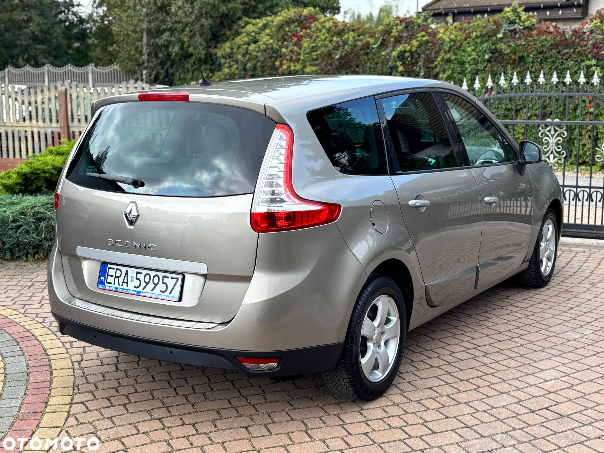 Renault Scenic 1.9 dCi Privilege - 7