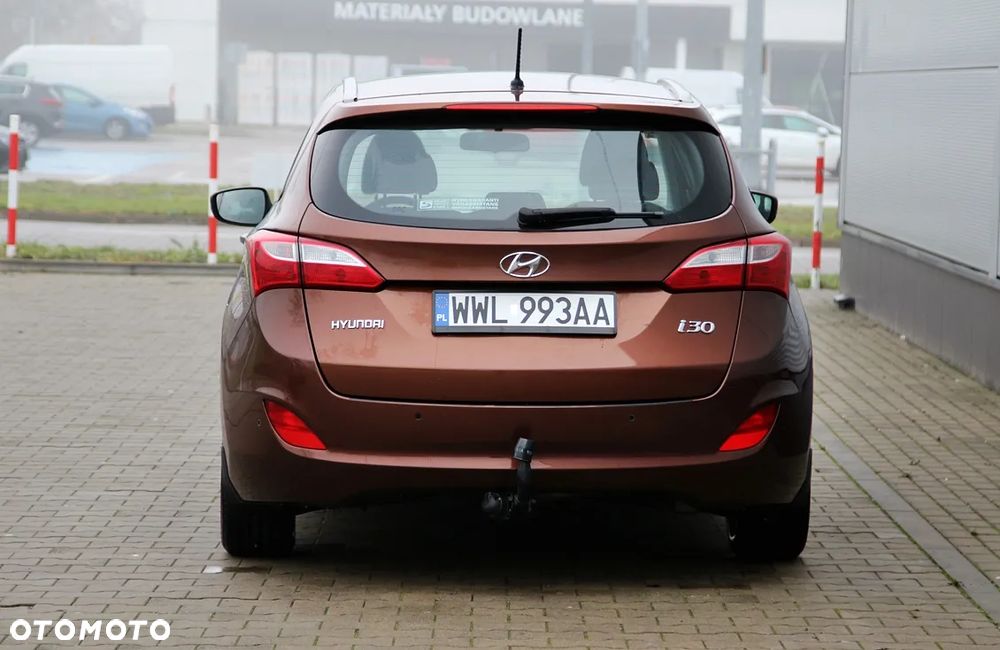 Hyundai i30 1.6 GDI Premium - 6