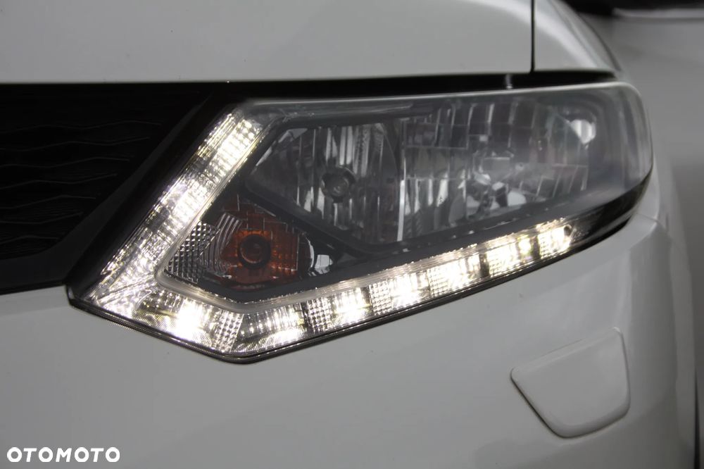 Nissan X-Trail 1.6 DCi Tekna Xtronic 2WD - 38
