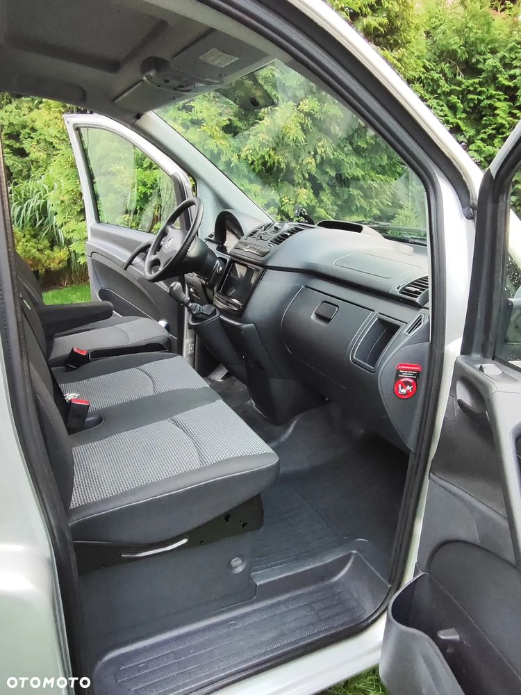 Mercedes-Benz VITO - 13
