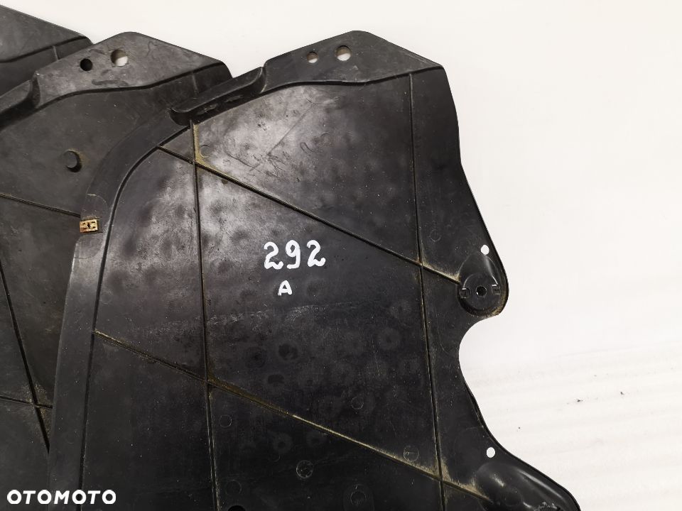 SKODA OCTAVIA II SUPERB II 03-12 OSŁONA PODWOZIA LEWA TYLNA LEWY TYŁ NR1K5825205B NR AUKCJI OSŁ292 - 3