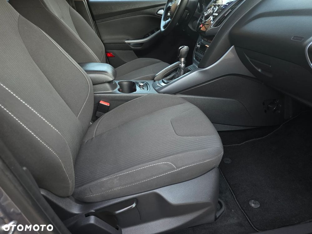 Ford Focus 1.6 EcoBoost Start-Stopp-System Titanium - 30