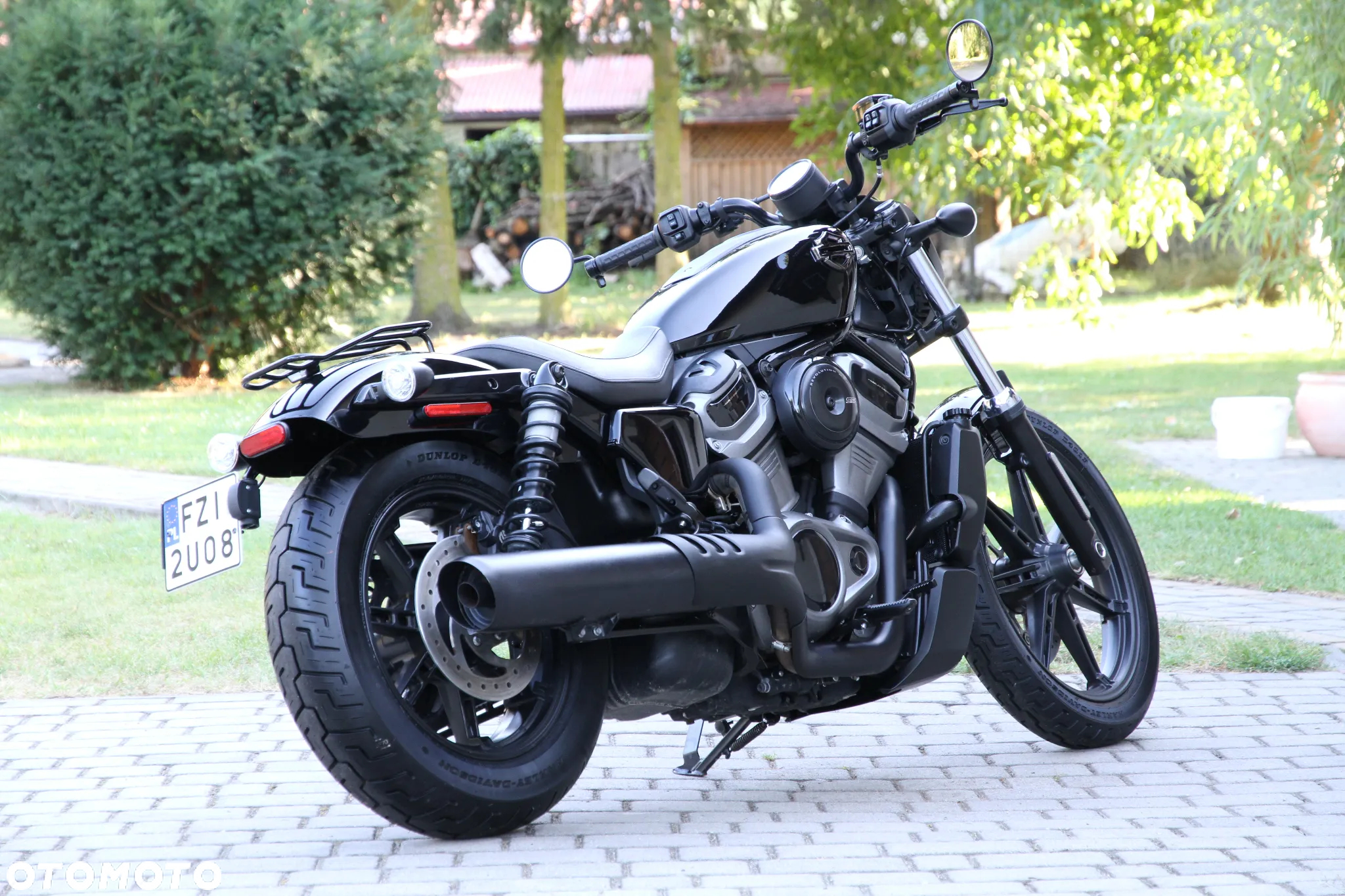 Harley-Davidson Sportster Nightster 975 - 20