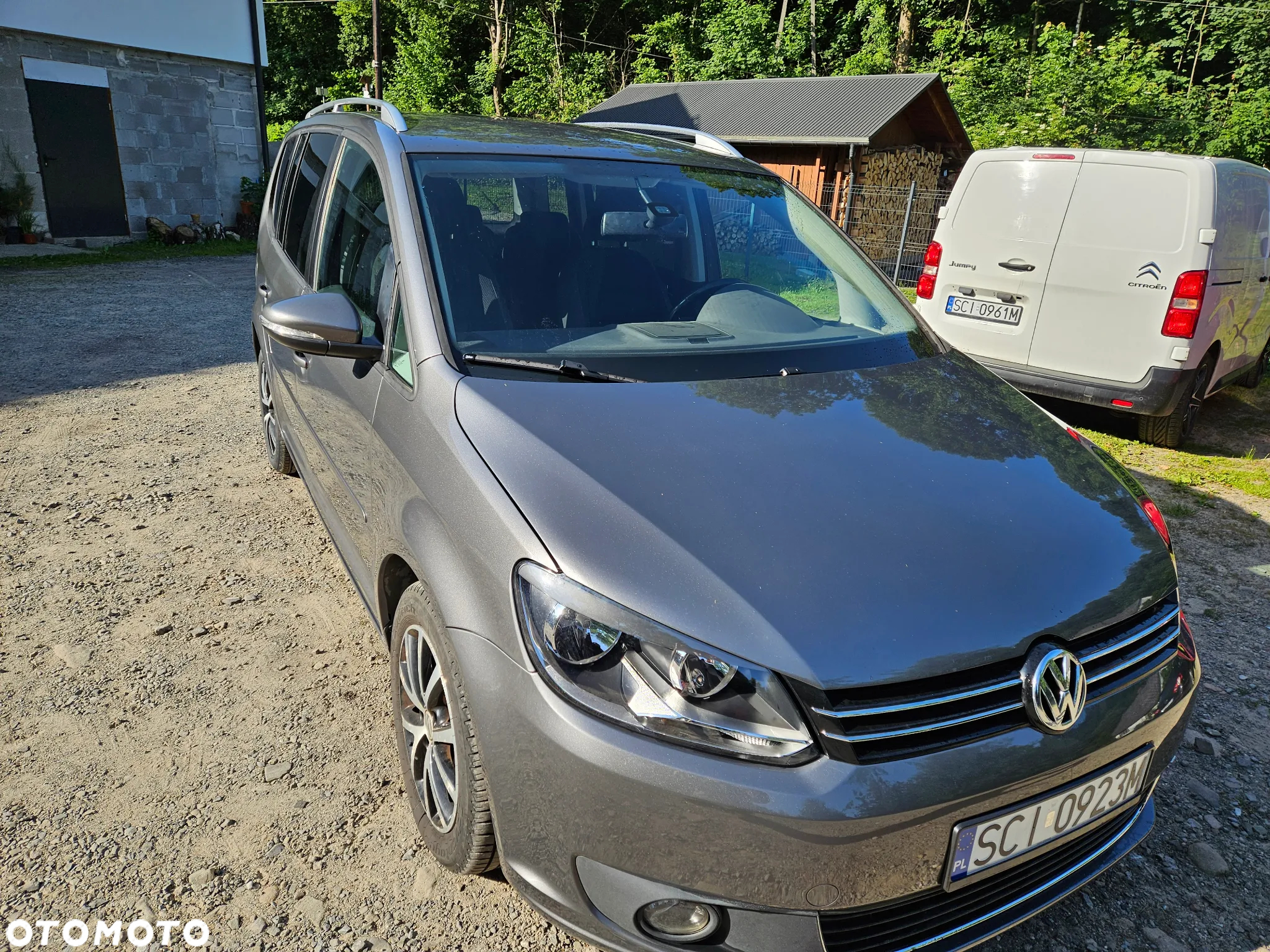 Volkswagen Touran 1.6 TDI DPF Comfortline - 2