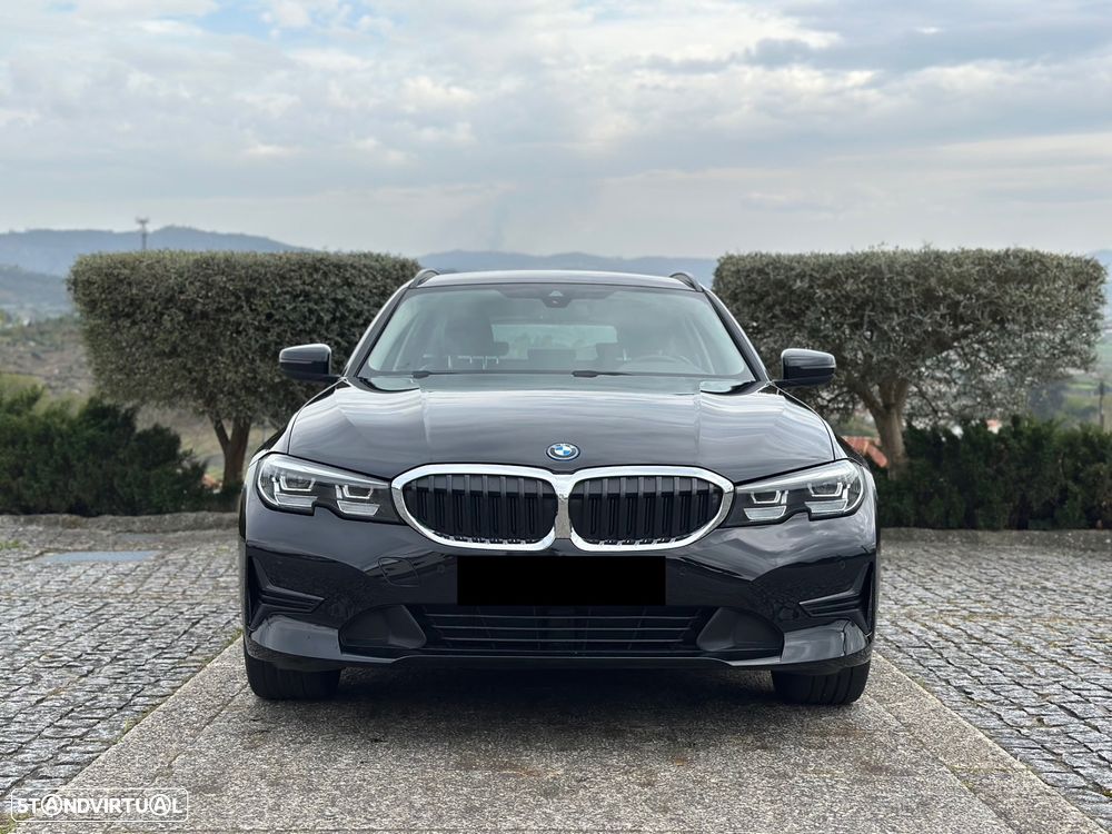 BMW 330 e Aut. Luxury Line - 3