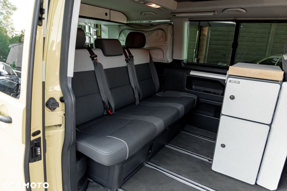 Volkswagen California - 25