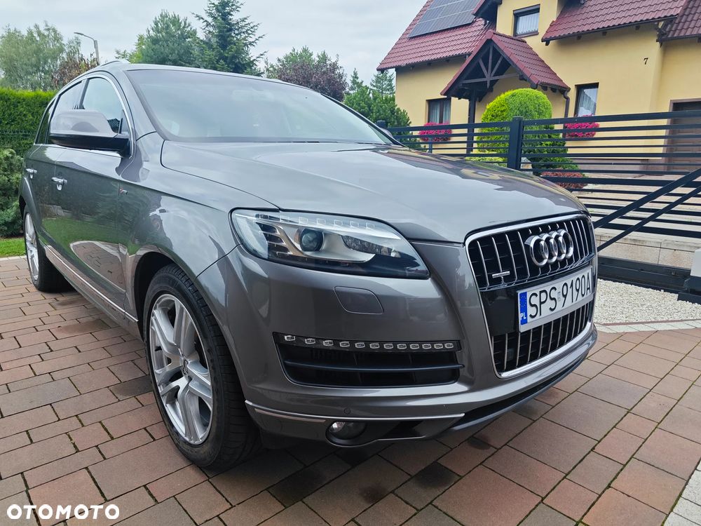 Audi Q7 - 1