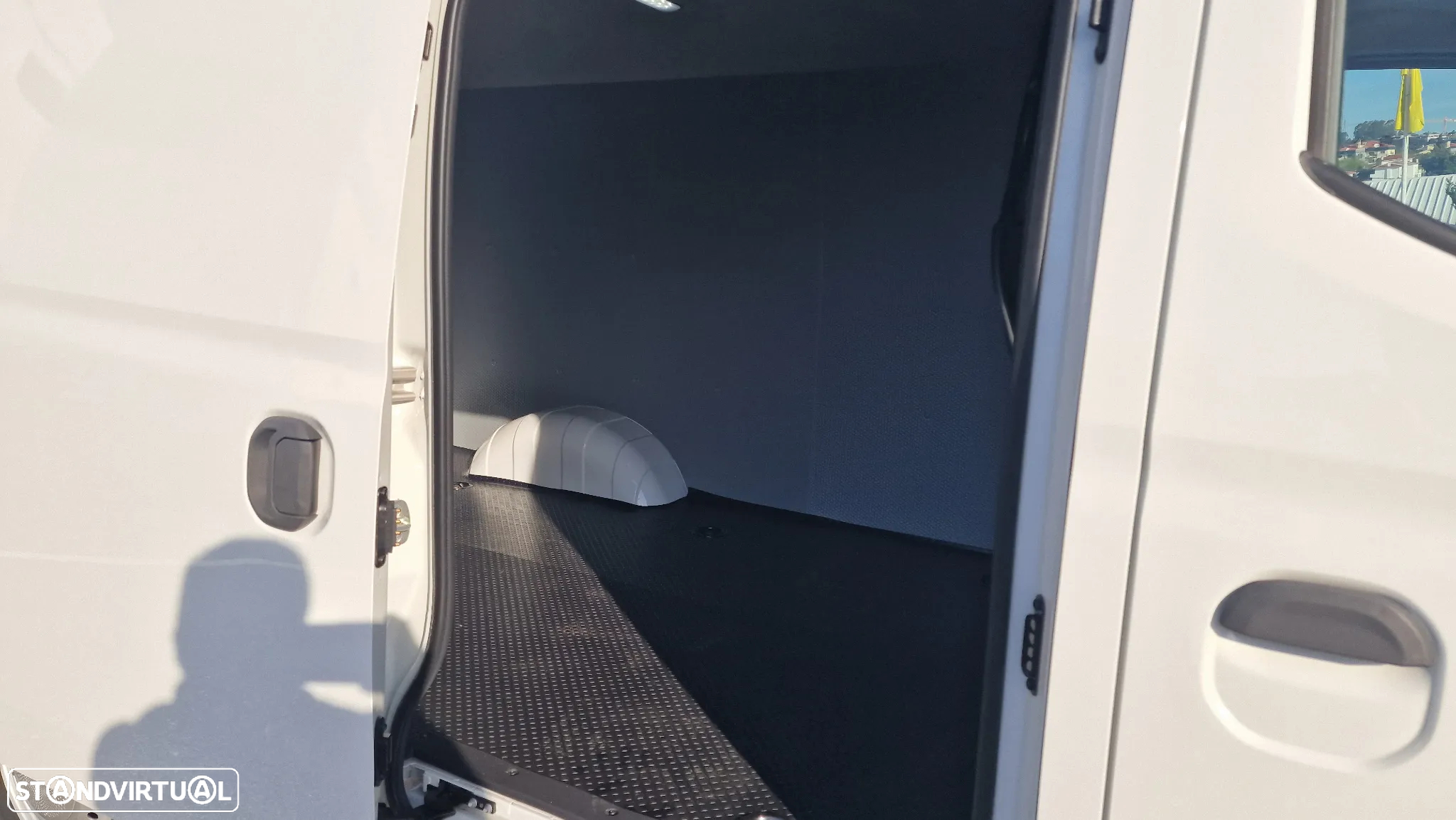 Maxus E-DELIVERY 3 Longa - 12