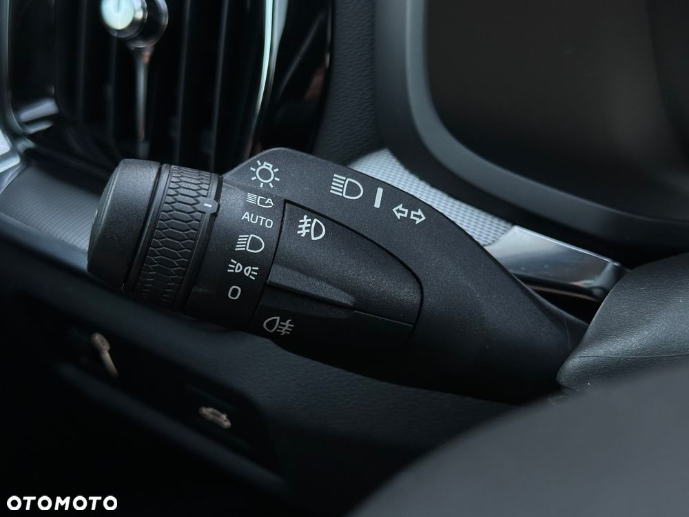 Volvo V60 D4 Inscription - 30