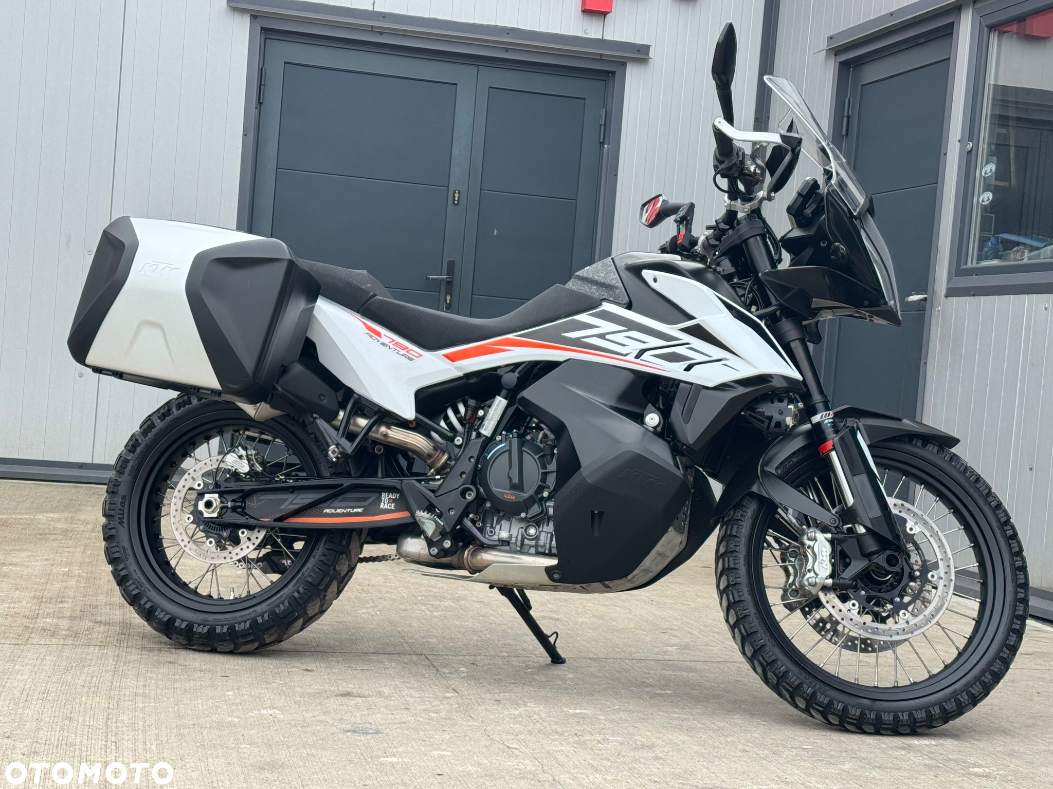 KTM Adventure - 3
