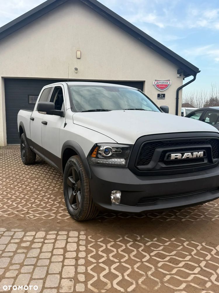 RAM 1500 5.7 Quad Cab Laramie - 2