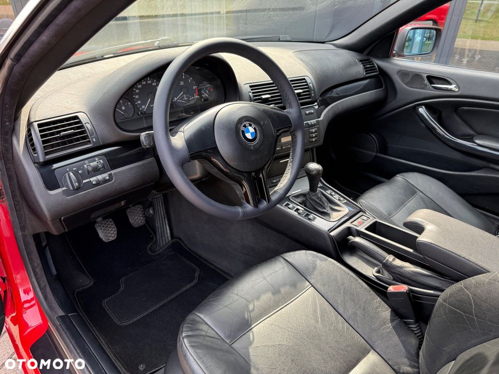 BMW Seria 3 323i - 9