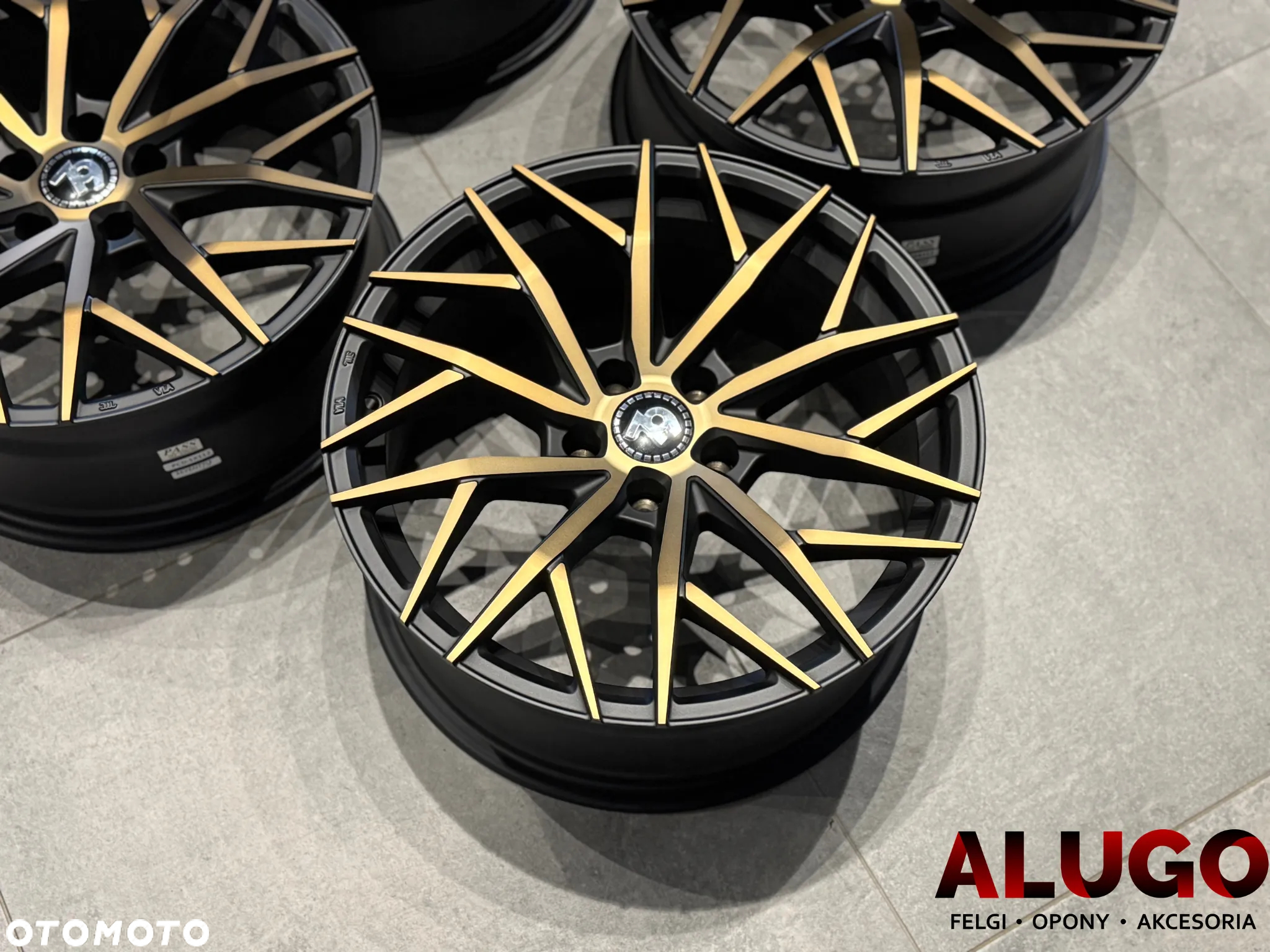 Felgi 18" SV-C Skoda Octavia Superb Volkswagen Golf Passat Audi A3 A4 A6 Cupra Leon - 3