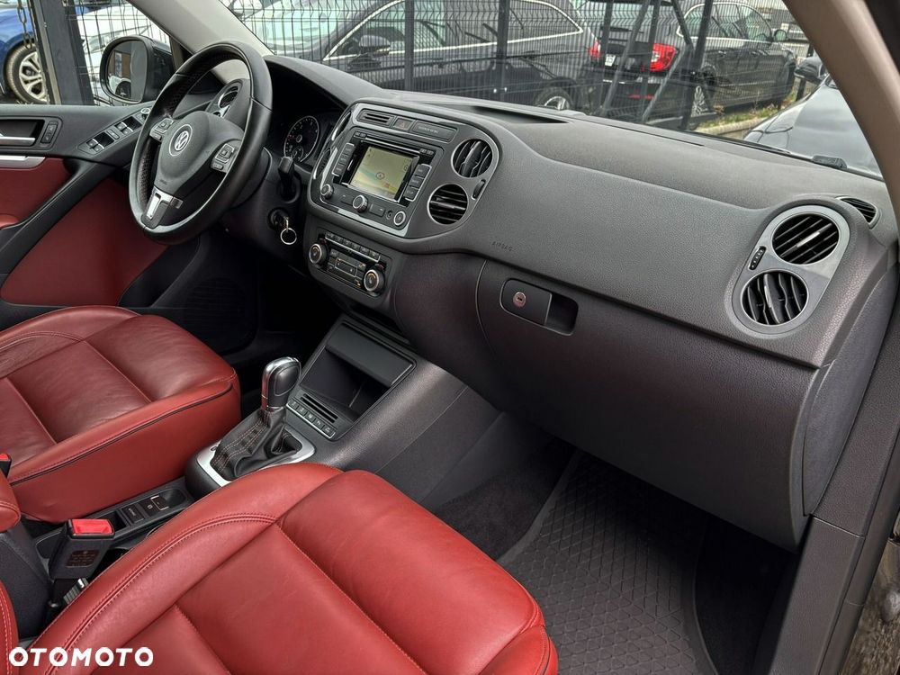 Volkswagen Tiguan 2.0 TDI DPF 4Motion BlueMotion Technology DSG Exclusive - 34