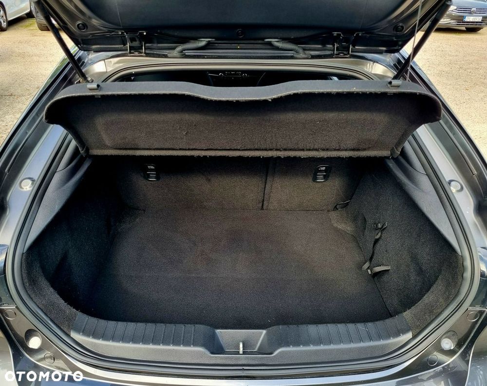 Mazda 3 SKYACTIV-G 2.0 M-Hybrid DRIVE - 13