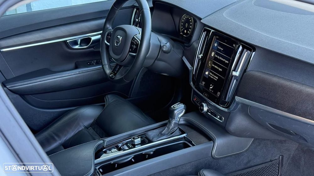 Volvo V90 Cross Country 2.0 D4 AWD - 6