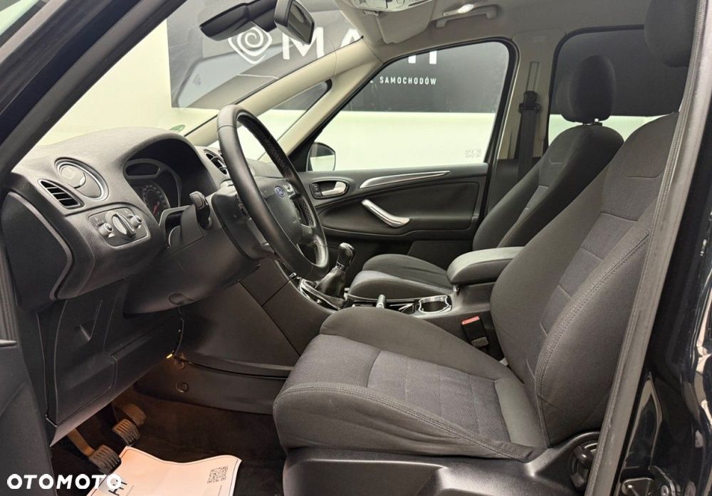 Ford S-Max 2.0 Titanium - 24