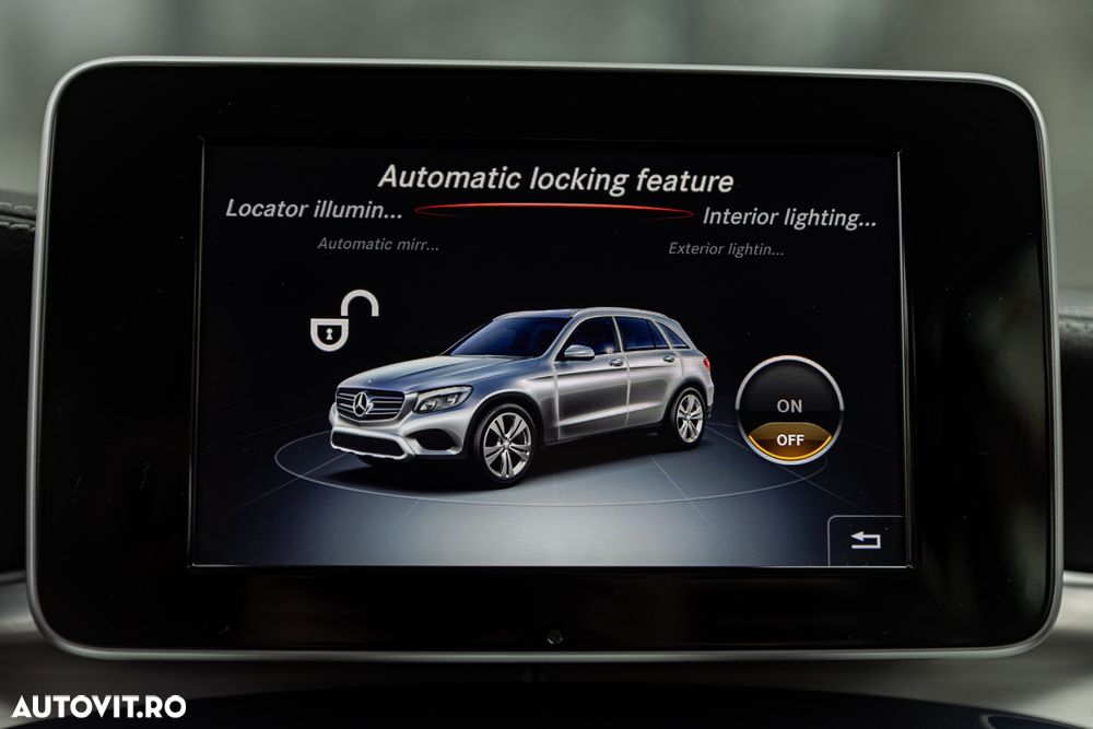 Mercedes-Benz GLC - 28