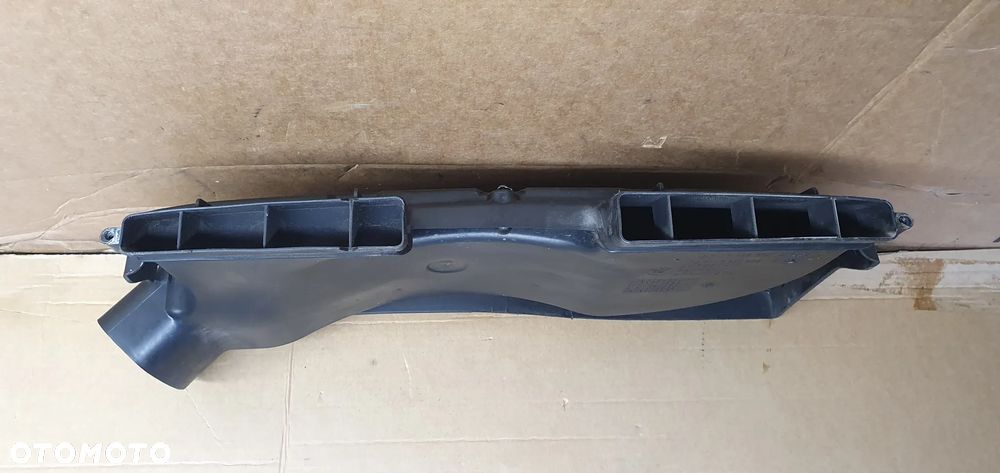 Rura dolot wlot powietrza BMW X1 E84 Lift 2.0D 7798772 7811906 - 3