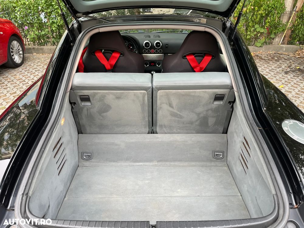 Audi TT Coupe 1.8 T - 11