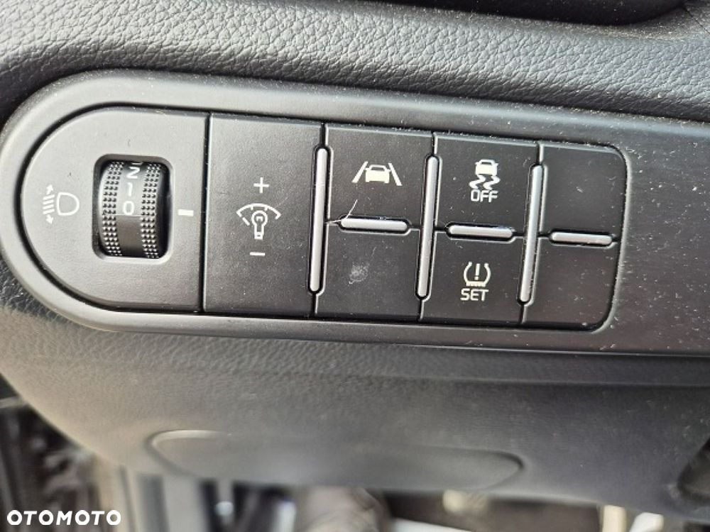 Kia Ceed - 17