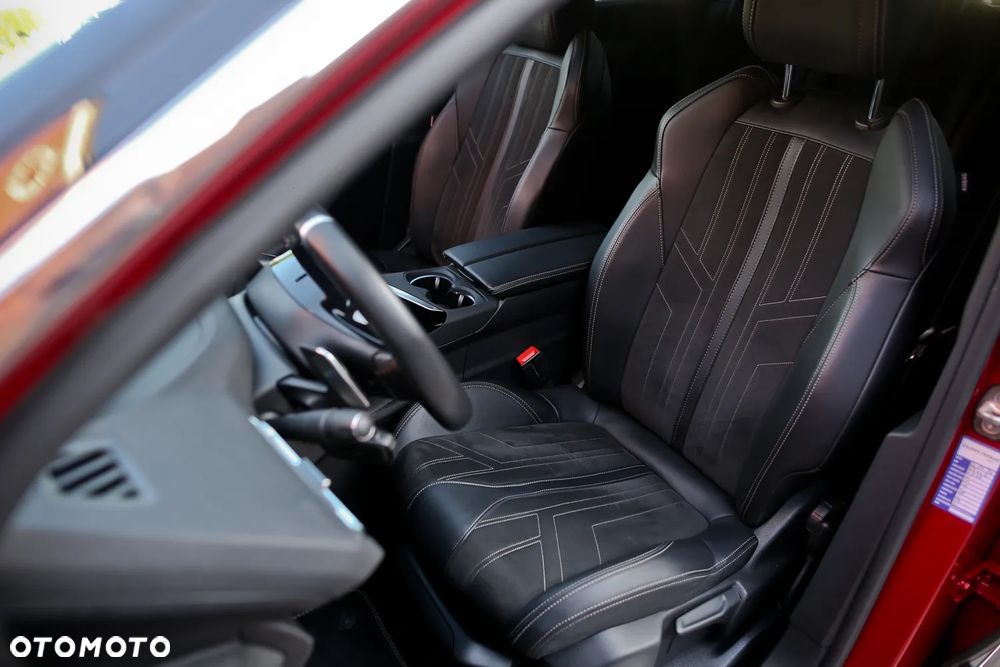 Peugeot 5008 2.0 BlueHDi GT S&S EAT8 - 20