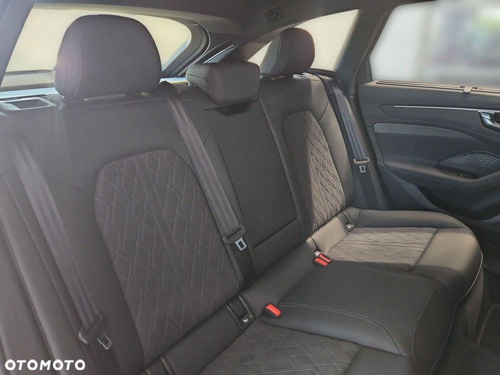 Audi A6 Avant TFSI S tronic - 13