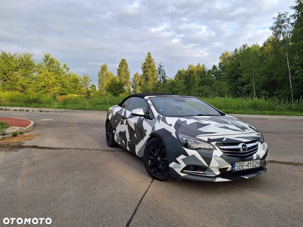 Opel Cascada 1.4 T Cosmo S&S - 10