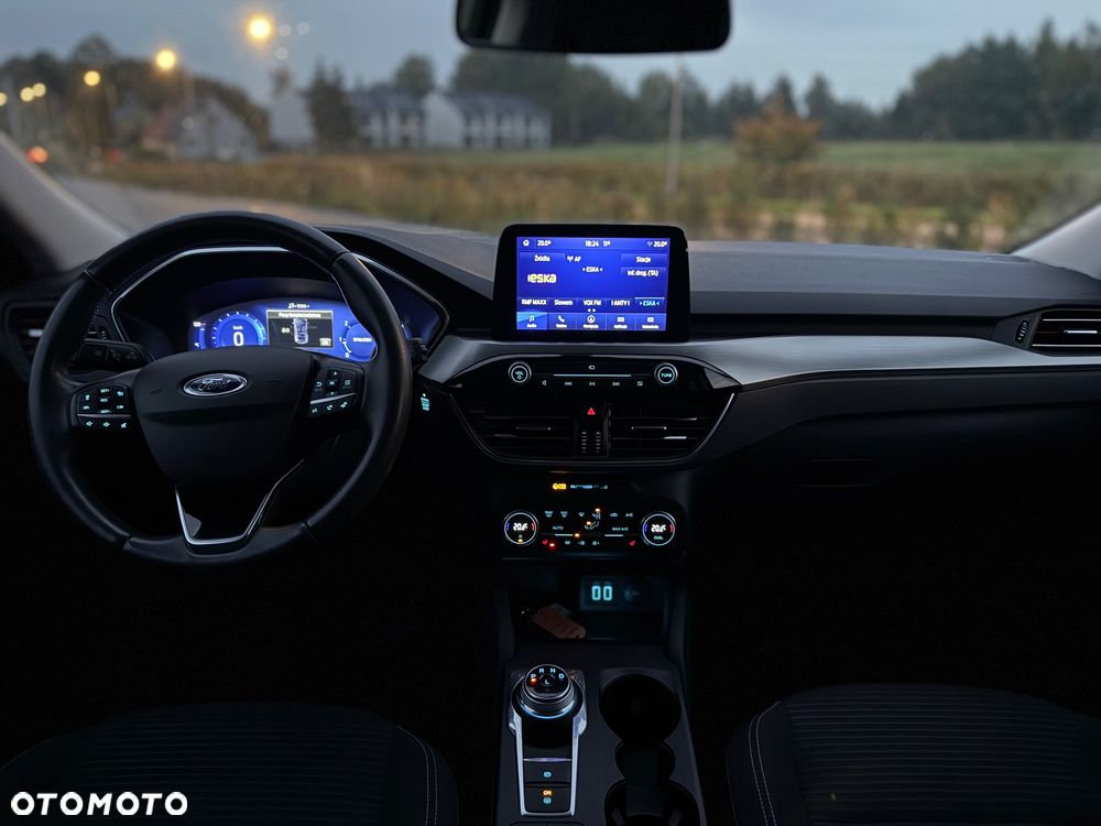 Ford Kuga 1.5 EcoBlue TITANIUM - 15