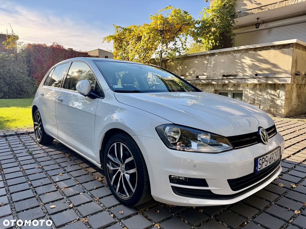 Volkswagen Golf - 2