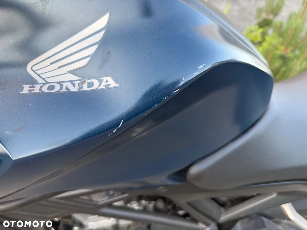 Honda CB - 9