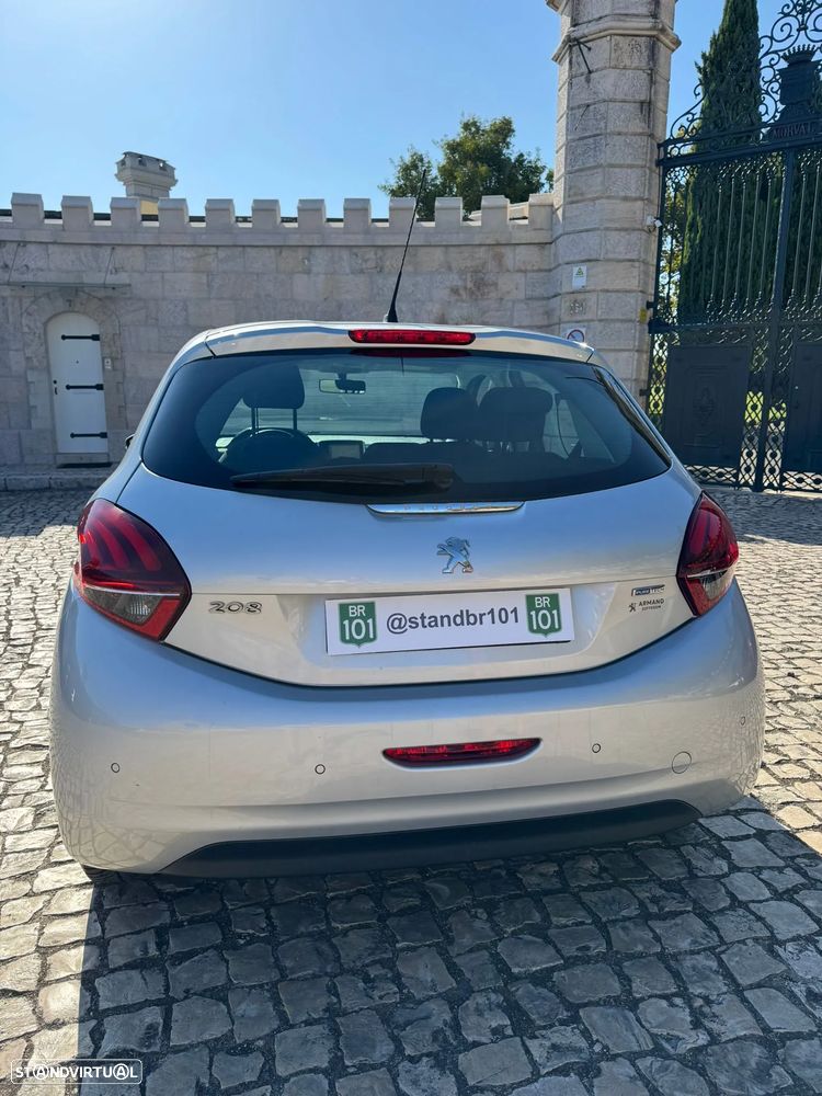 Peugeot 208 1.2 PureTech Active - 9