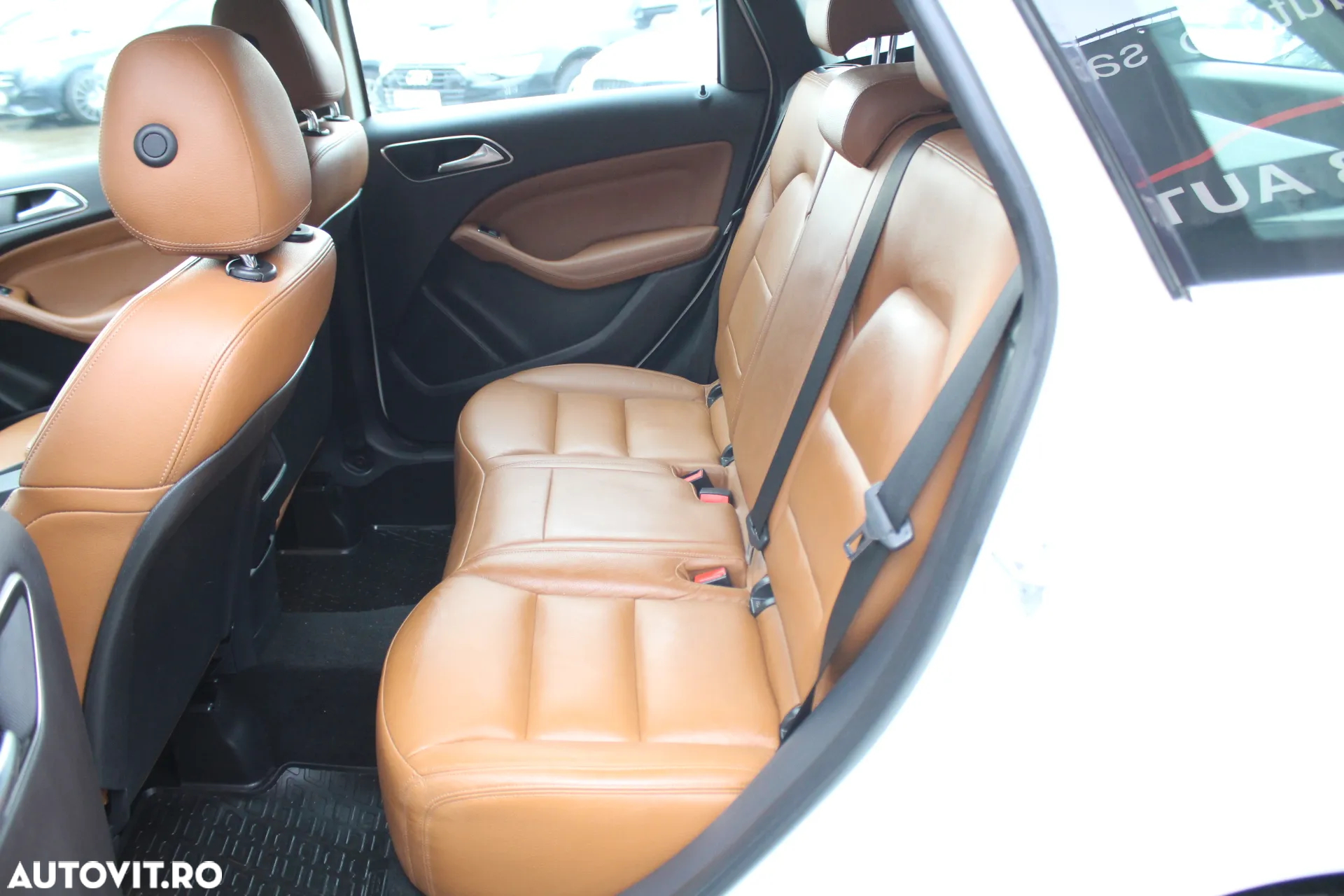 Mercedes-Benz B 180 CDI - 13