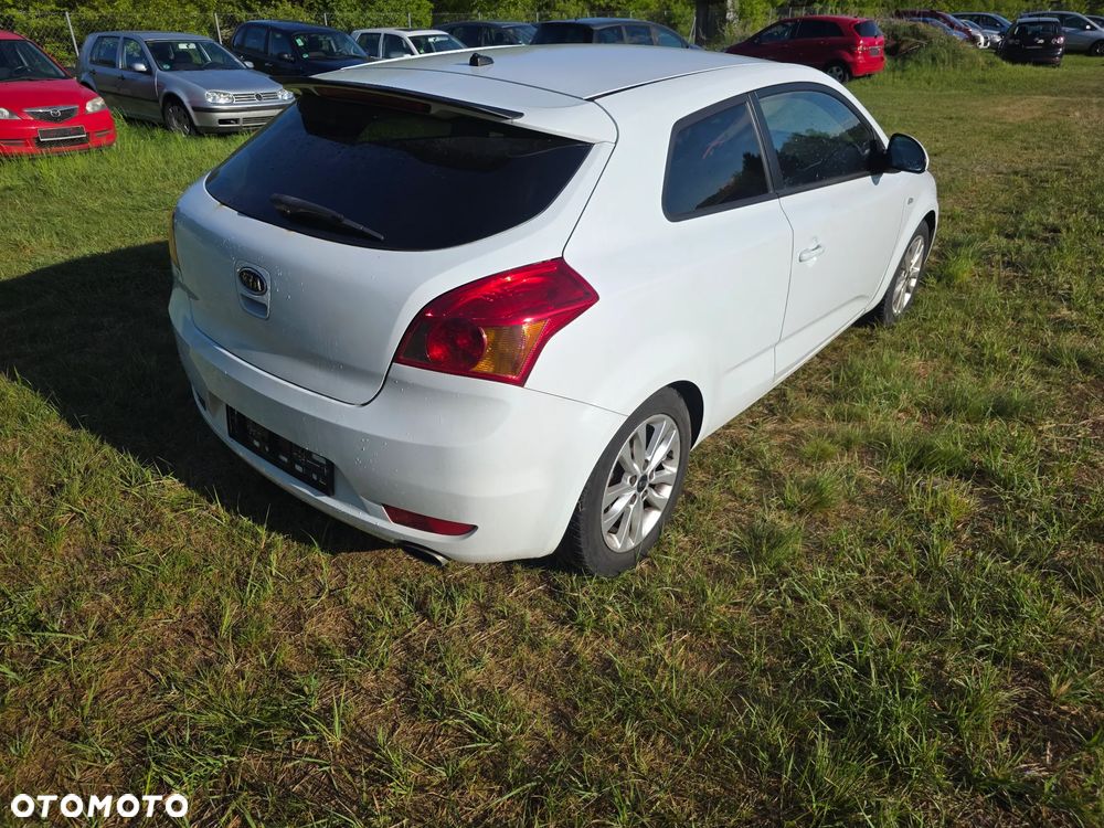 Kia ProCeed 2.0 CRDi Mind - 6