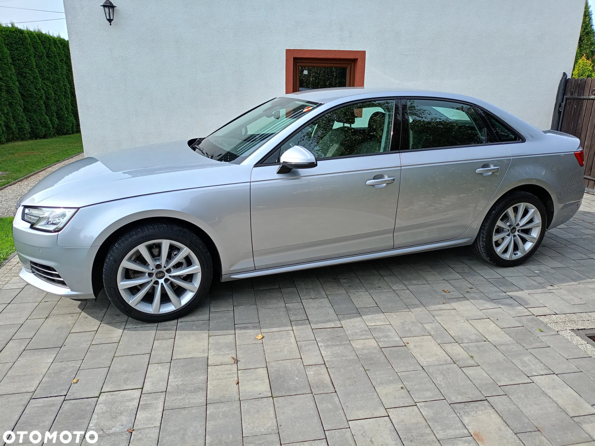 Audi A4 ver-1-4-tfsi-sport - 4