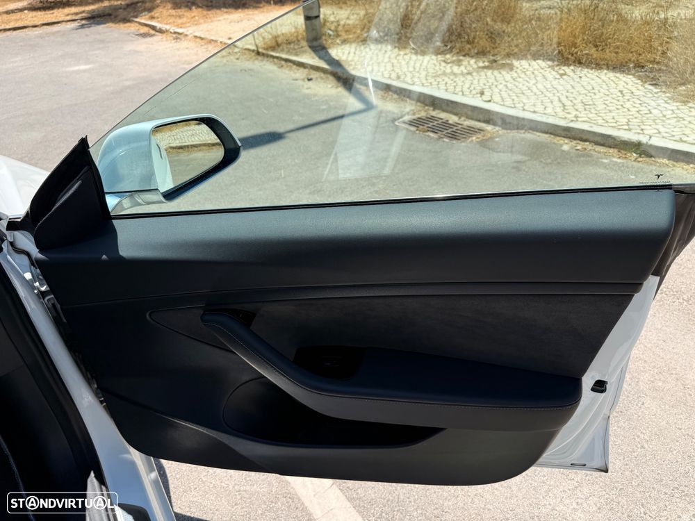 Tesla Model 3 Tração Traseira - 20