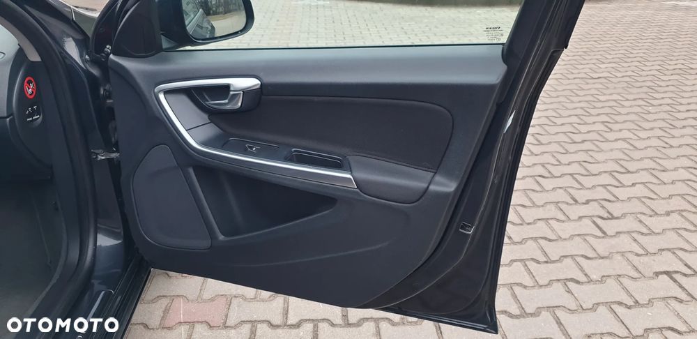 Volvo S60 D4 Edition - 15